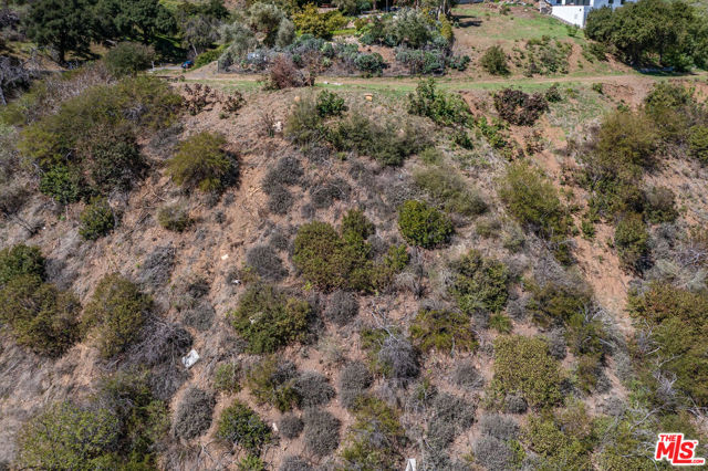 0 Mar Vista Drive, Malibu CA: https://media.crmls.org/mediaz/5e90bac4-abfd-40a5-b2b1-09b6a904f3be.jpg