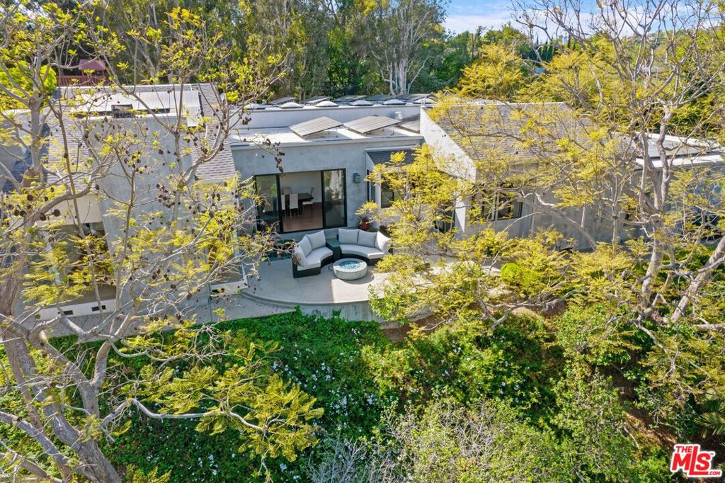 5E91B6Ff 645B 48D7 8811 E576F52F5471 6848 Fernhill Drive, Malibu, Ca 90265 &Lt;Span Style='BackgroundColor:transparent;Padding:0Px;'&Gt; &Lt;Small&Gt; &Lt;I&Gt; &Lt;/I&Gt; &Lt;/Small&Gt;&Lt;/Span&Gt;