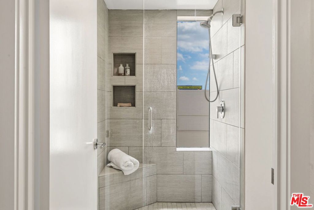 MLS #26852935 image #22