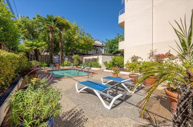 111 W 3rd Avenue, San Mateo CA: https://media.crmls.org/mediaz/5e93afbd-4126-4aa5-a5d4-d69ece9008df.jpg