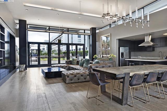 260 King Street, San Francisco CA: https://media.crmls.org/mediaz/5e9525b7-565b-482a-ba6e-6ecab6310af5.jpg