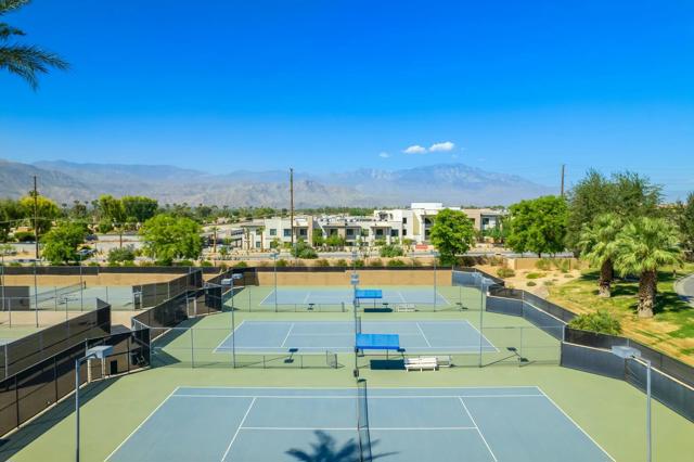 17 Margarita Road, Palm Desert CA: https://media.crmls.org/mediaz/5e95c5d3-b1a7-49a6-add1-5b60233328ac.jpg