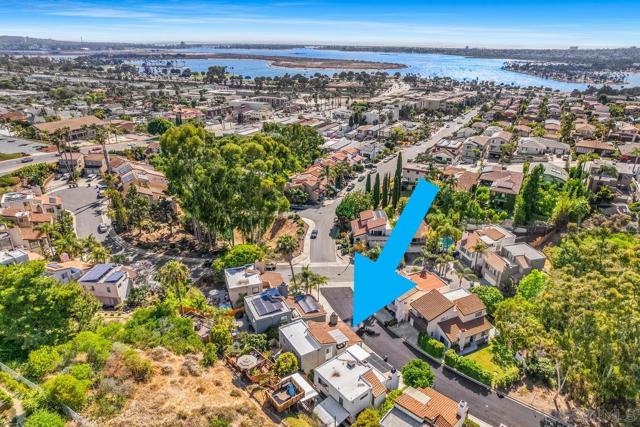 4533 Gesner St, San Diego CA: https://media.crmls.org/mediaz/5e96c51c-f190-4d17-91a4-ea9ac2e6f566.jpg