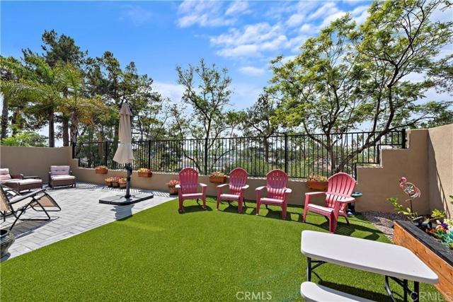 Detail Gallery Image 1 of 1 For 27812 Violet #140,  Mission Viejo,  CA 92691 - 3 Beds | 3 Baths