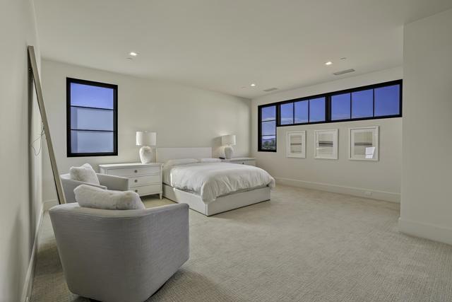 Image 36 of 52 For 5516 La Crescenta