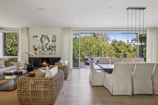 1 Tallwood Court, Atherton CA: https://media.crmls.org/mediaz/5e985e90-b5d5-4b0a-a05a-5434bd921e2a.jpg