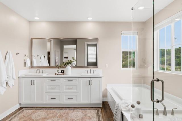 Detail Gallery Image 19 of 35 For 6675 Agave Cir, Carlsbad,  CA 92011 - 4 Beds | 3 Baths