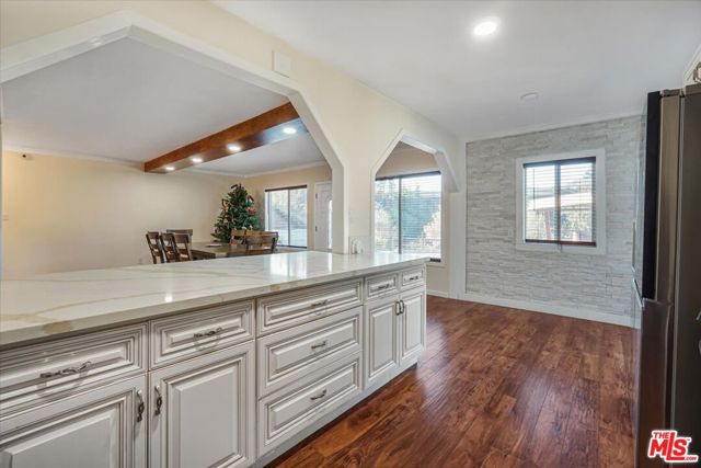 2070 Lilac Lane photo 21