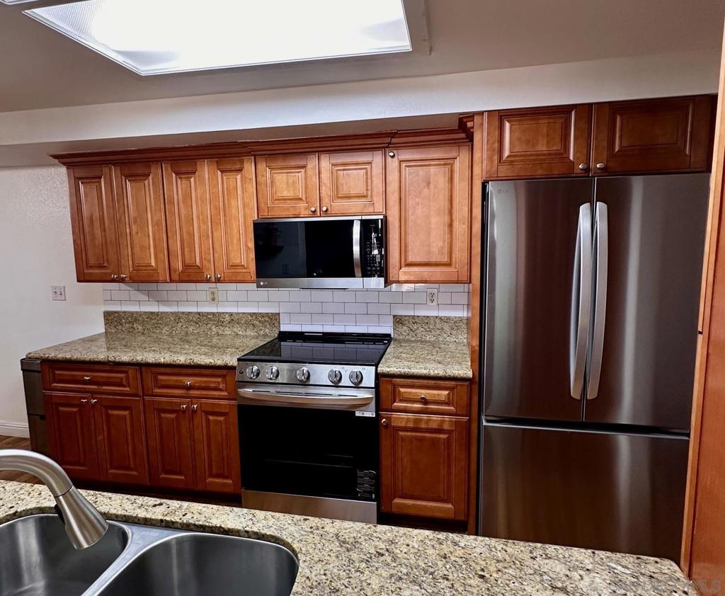 1020 Washington - photo 10