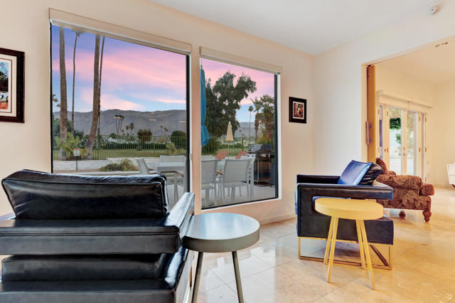 2598 S Camino Real, Palm Springs CA: https://media.crmls.org/mediaz/5e99f65c-2c58-415d-a0f1-a0d4ae59c59f.jpg
