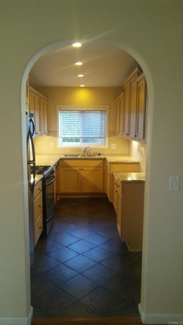 Image 4 of 14 For 3009 Columbia Street