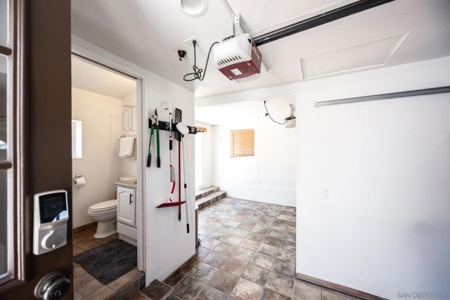2541 Haller St, San Diego CA: https://media.crmls.org/mediaz/5e9b2824-2d48-45ca-97a8-b4adb2452613.jpg