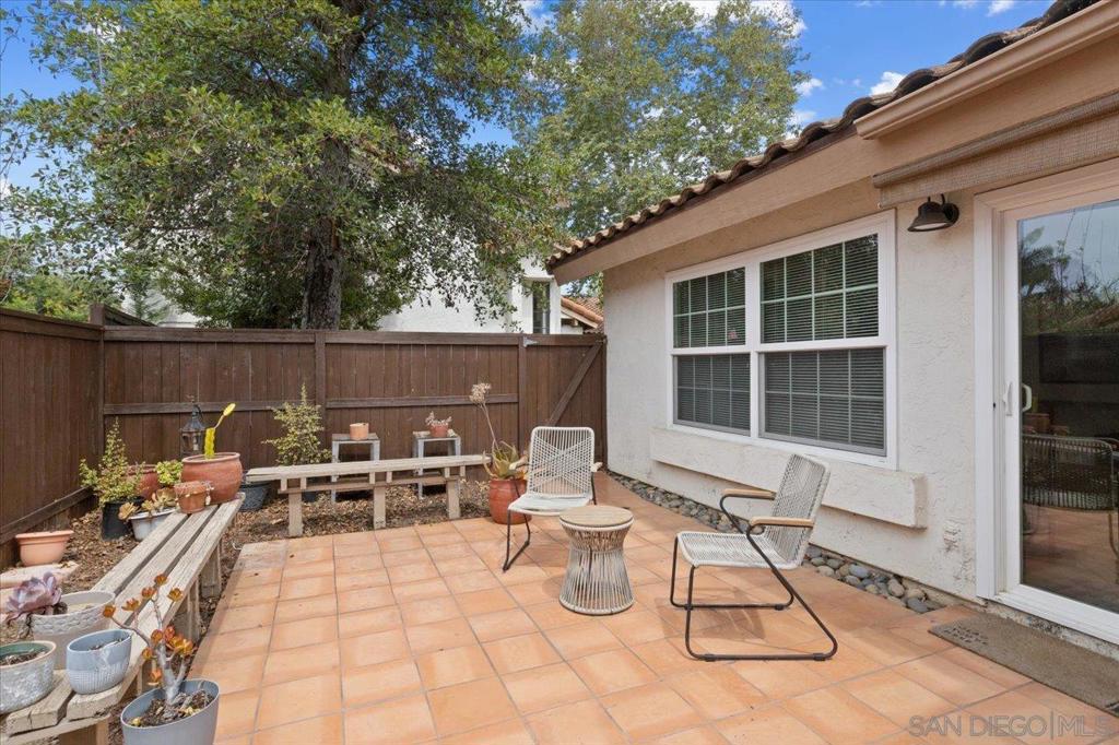 1651 Juniper St - photo 8