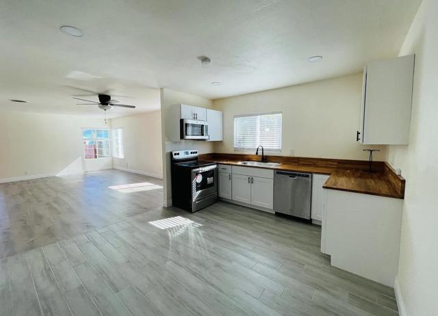 3812 14 36Th Street, San Diego CA: https://media.crmls.org/mediaz/5e9d9528-e960-4688-ad27-989430224cfe.jpg