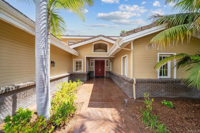 753 Jacquelene Ct, Encinitas CA: https://media.crmls.org/mediaz/5e9e0e73-7567-4ec7-9f47-93cb4c74c58a.jpg