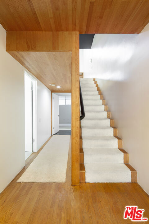 11699 Brookhaven Avenue, Los Angeles CA: https://media.crmls.org/mediaz/5e9f3dc9-f6b2-416b-a095-1c479eacf024.jpg