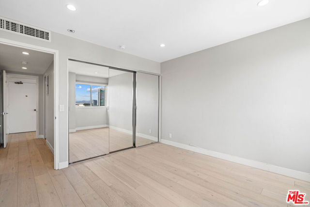 10701 Wilshire Boulevard, Los Angeles CA: https://media.crmls.org/mediaz/5ea1635e-65b3-4380-bac9-a479ad2ad087.jpg