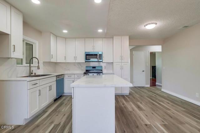 Detail Gallery Image 13 of 45 For 3630 River Ave, Long Beach,  CA 90810 - 3 Beds | 2 Baths