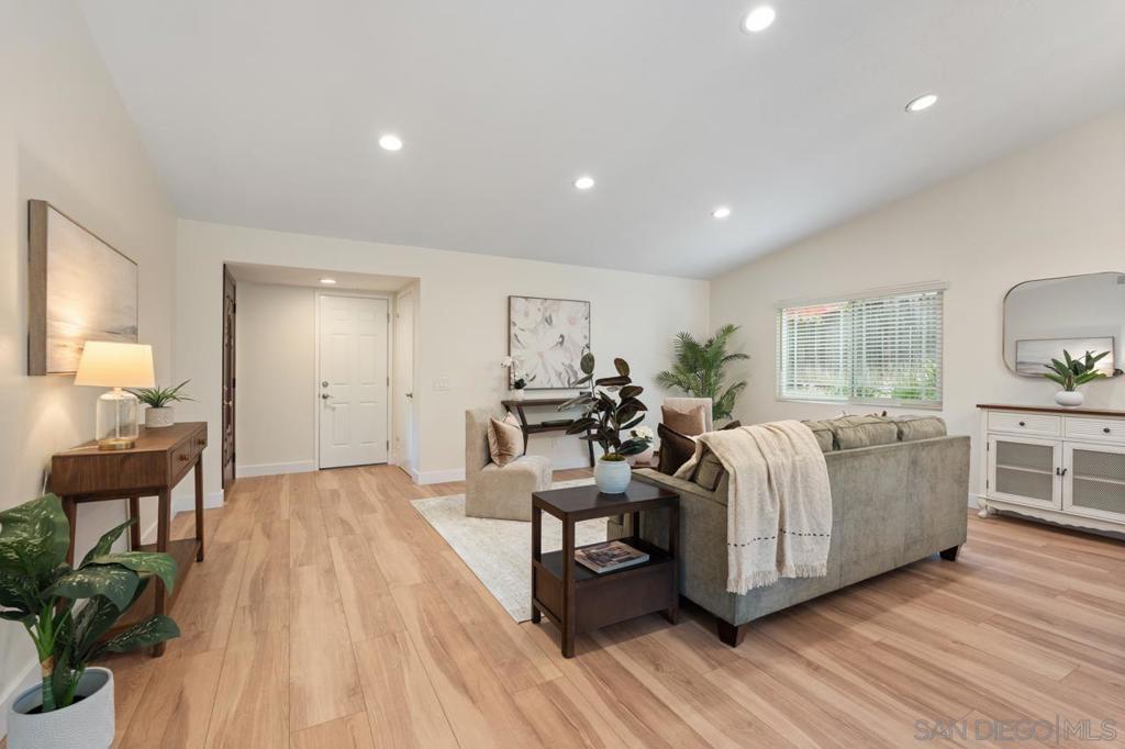 MLS #250042270SD image #6