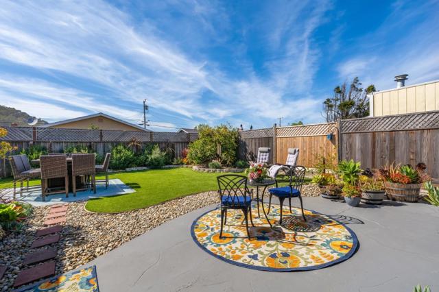 1324 Peralta Road, Pacifica CA: https://media.crmls.org/mediaz/5ea25118-a015-4d25-adb4-41211fa27830.jpg
