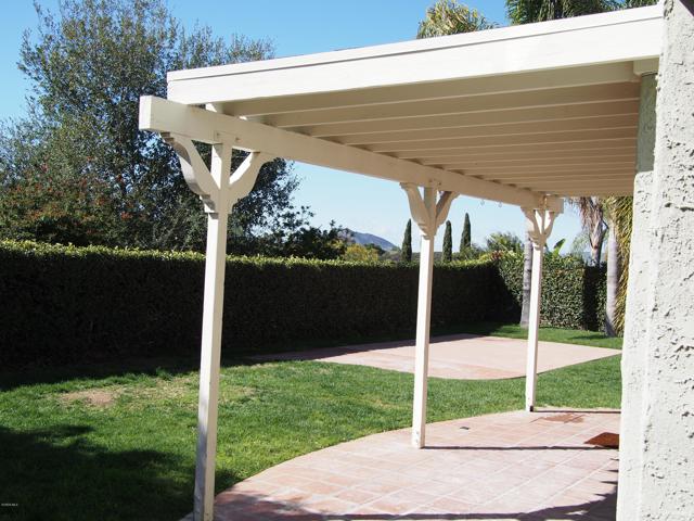211 Windtree Avenue, Thousand Oaks CA: https://media.crmls.org/mediaz/5ea6aa45-5b4a-4fb1-a1f4-898f05fcbd53.jpg