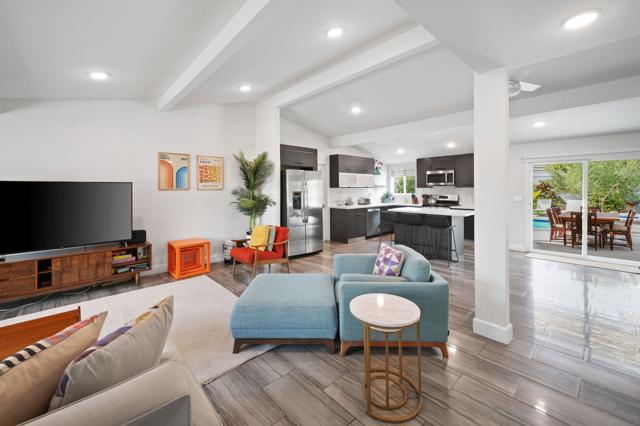 3059 N Biskra Road, Palm Springs CA: https://media.crmls.org/mediaz/5ea6cedb-551b-4e57-999e-c8a2d7a8fee3.jpg