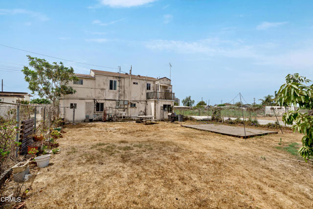 Detail Gallery Image 6 of 7 For 2583 Alvarado St, Oxnard,  CA 93036 - – Beds | – Baths