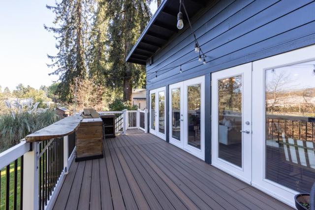 5914 Channel Drive, Santa Rosa CA: https://media.crmls.org/mediaz/5eac777a-fd38-46d1-9c1b-6d17f56dc41e.jpg