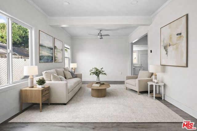 891 E 6th Street, Pomona CA: https://media.crmls.org/mediaz/5eaf39ee-2102-46ca-927d-efb996840b4c.jpg