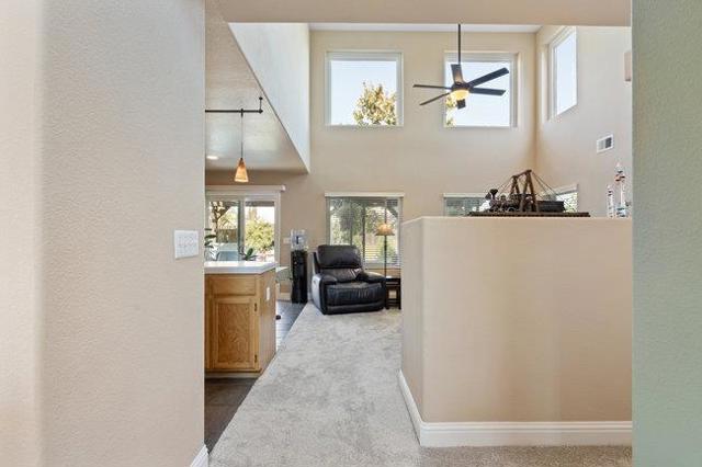 2421 Valley View Road, Hollister CA: https://media.crmls.org/mediaz/5eb05de5-f730-488a-85aa-493747a8a6b3.jpg