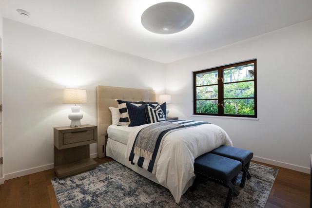 45 Kammerer Court, Hillsborough CA: https://media.crmls.org/mediaz/5eb0cfa4-0299-4191-941a-86db98e055a7.jpg