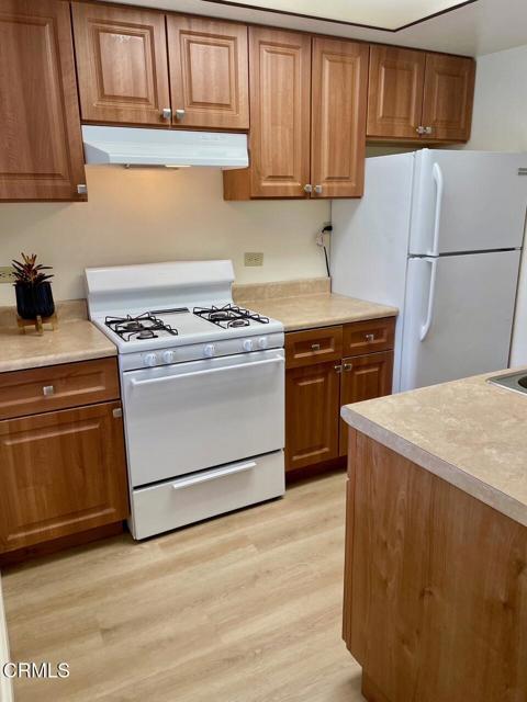 Detail Gallery Image 3 of 11 For 234 S Steckel Dr, Santa Paula,  CA 93060 - 2 Beds | 1 Baths