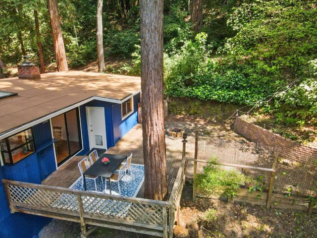 11660 Edgewood Drive, Felton CA: https://media.crmls.org/mediaz/5eb0f27f-f5be-4a6e-8a5d-fd49c100acaf.jpg