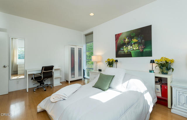 Detail Gallery Image 17 of 35 For 5431 N Townsend Ave, Los Angeles,  CA 90041 - 4 Beds | 2/1 Baths