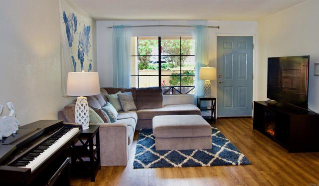 Image 3 of 20 For 12530 Carmel Creek Road 141