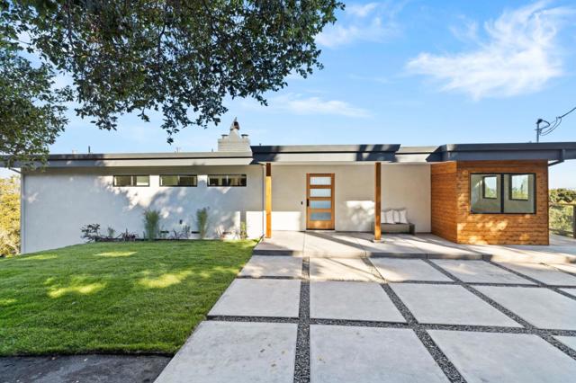 760 Loma Court, Redwood City CA: https://media.crmls.org/mediaz/5eb4788f-9147-4f0d-bd72-959fd18ef69e.jpg