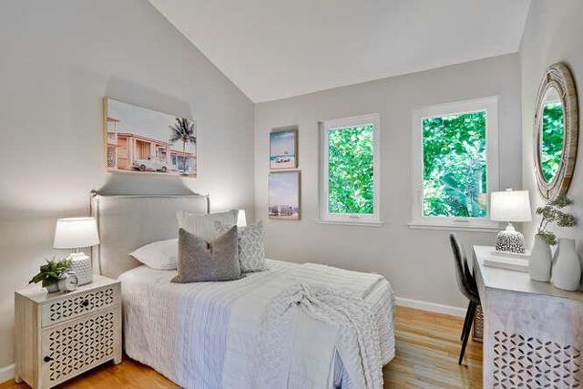 269 Bush Street, Mountain View CA: https://media.crmls.org/mediaz/5eb51537-db51-402c-8ab3-193d29dcfd82.jpg