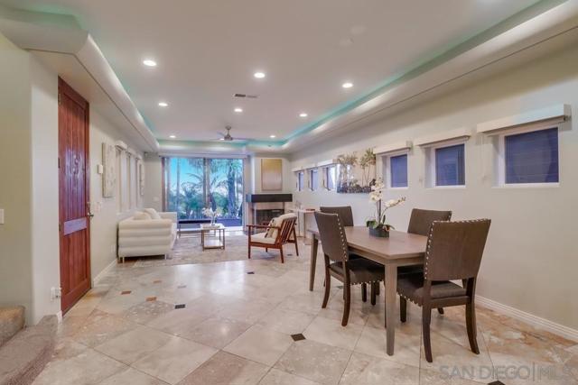 2318 Chalcedony St, San Diego CA: https://media.crmls.org/mediaz/5eb5fd9b-b90c-43b2-919a-93fbde4d35af.jpg