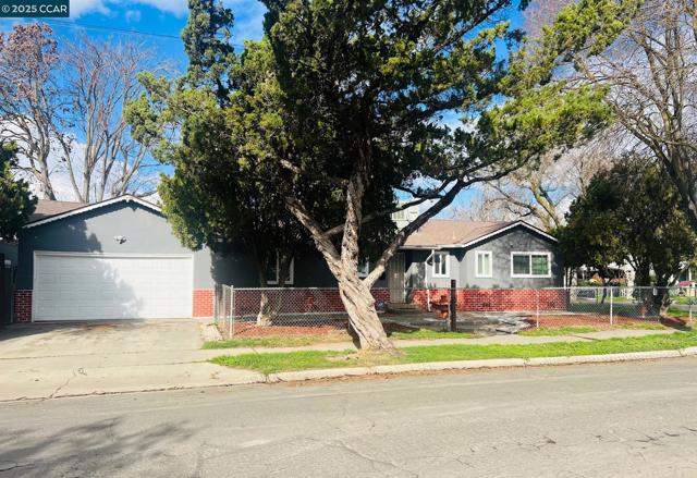 Details for 1207 South Ave, Modesto, CA 95351