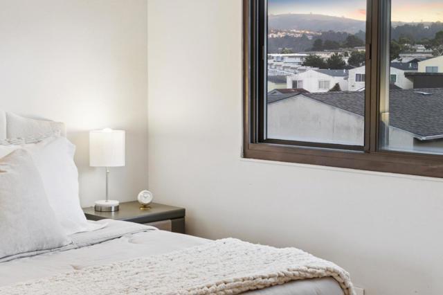 69 Plymouth Circle, Daly City CA: https://media.crmls.org/mediaz/5eb967ab-5f75-48c9-bfc7-cc5d6e6a812e.jpg