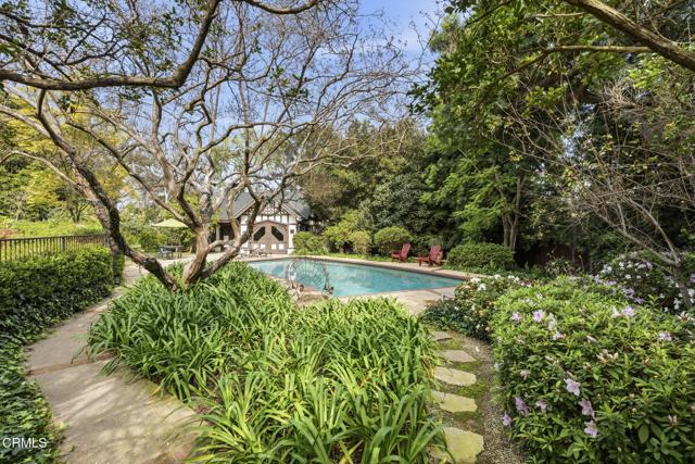 412 Oaklawn Avenue, South Pasadena CA: https://media.crmls.org/mediaz/5eb9cda2-0111-402c-9293-e683af7ac1c2.jpg