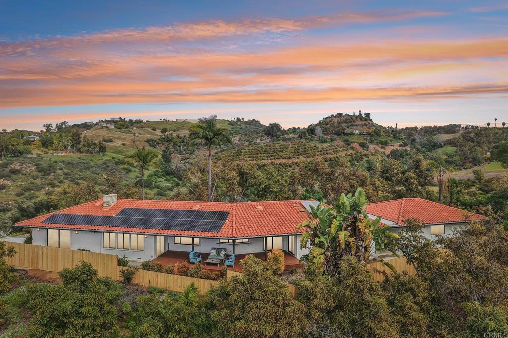 2918 Los Campos Drive