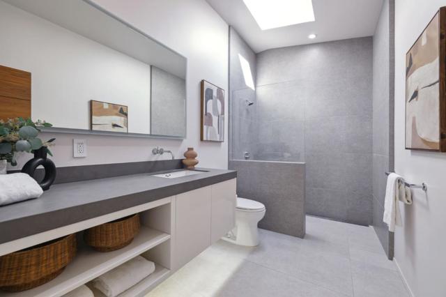 Image 35 of 65 For 24509 Portola Avenue