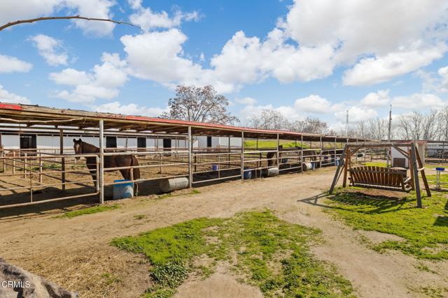 Detail Gallery Image 26 of 46 For 301 Sycamore Dr, Bakersfield,  CA 93308 - – Beds | – Baths