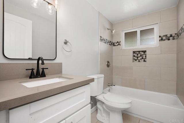 Detail Gallery Image 10 of 29 For 2333 Scott Way, Escondido,  CA 92027 - 4 Beds | 2 Baths