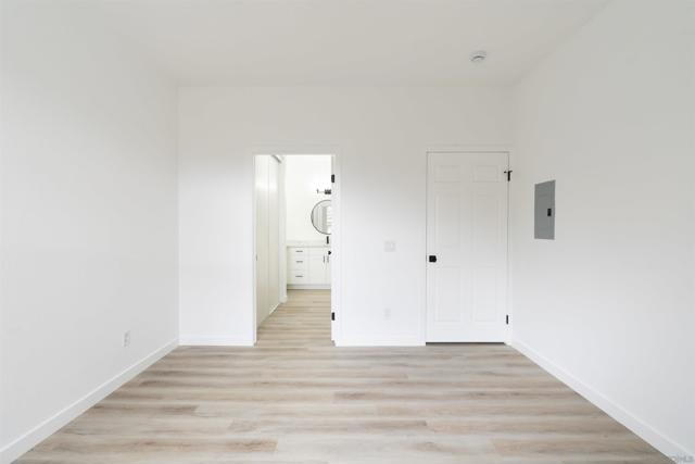 10820 Sabre Hill Dr, San Diego CA: https://media.crmls.org/mediaz/5ebe8d35-cac6-4d44-9ef8-3aa7f4e6998a.jpg