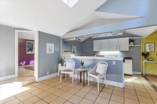 695 Creek Drive, Boulder Creek CA: https://media.crmls.org/mediaz/5ebe9dfc-2d41-469a-9e8f-f70589b42e59.jpg
