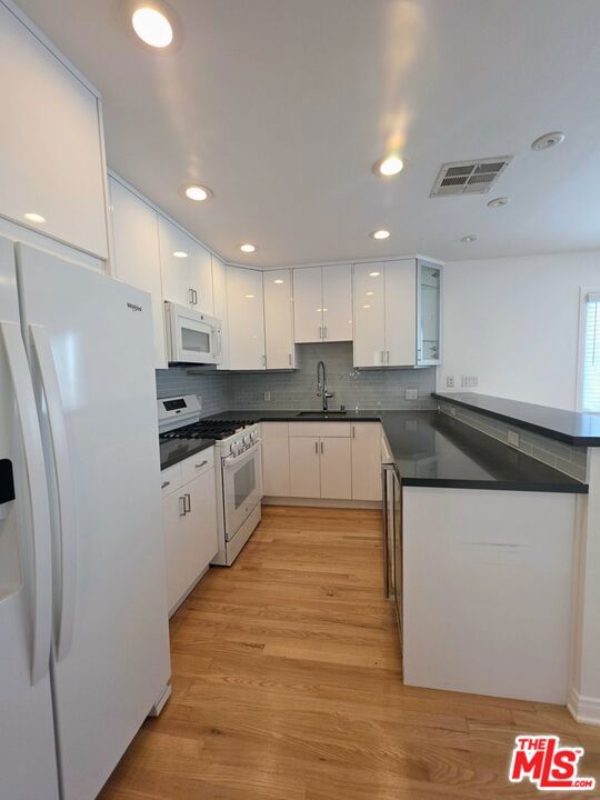 109 Brooks Avenue, 4 photo 8