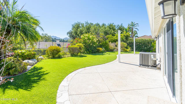2210 Rutland Place, Thousand Oaks CA: https://media.crmls.org/mediaz/5ec1cfa5-6be4-429d-a9b7-27db4f0fad0f.jpg