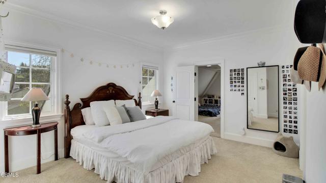 1929 Lyans Drive, La Canada Flintridge CA: https://media.crmls.org/mediaz/5ec21ca5-d0f2-4c0d-9e98-5d5234c390d9.jpg